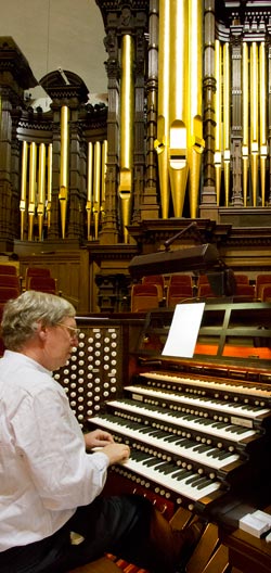 Martin Setchell at the Mormon Tabernacle Pipe Organ